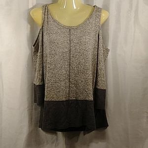 Cold shoulder top size medium